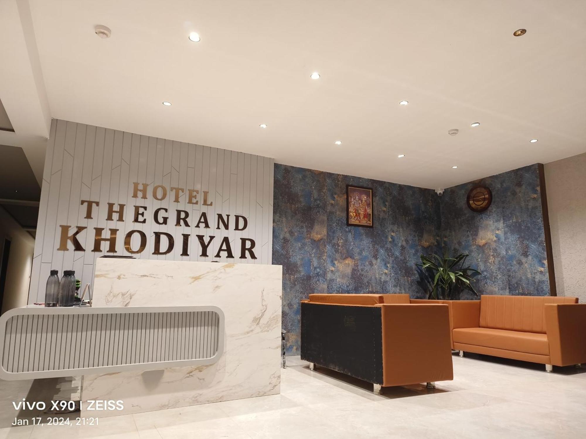 Hotel The Grand Khodiyar Visnagar Экстерьер фото