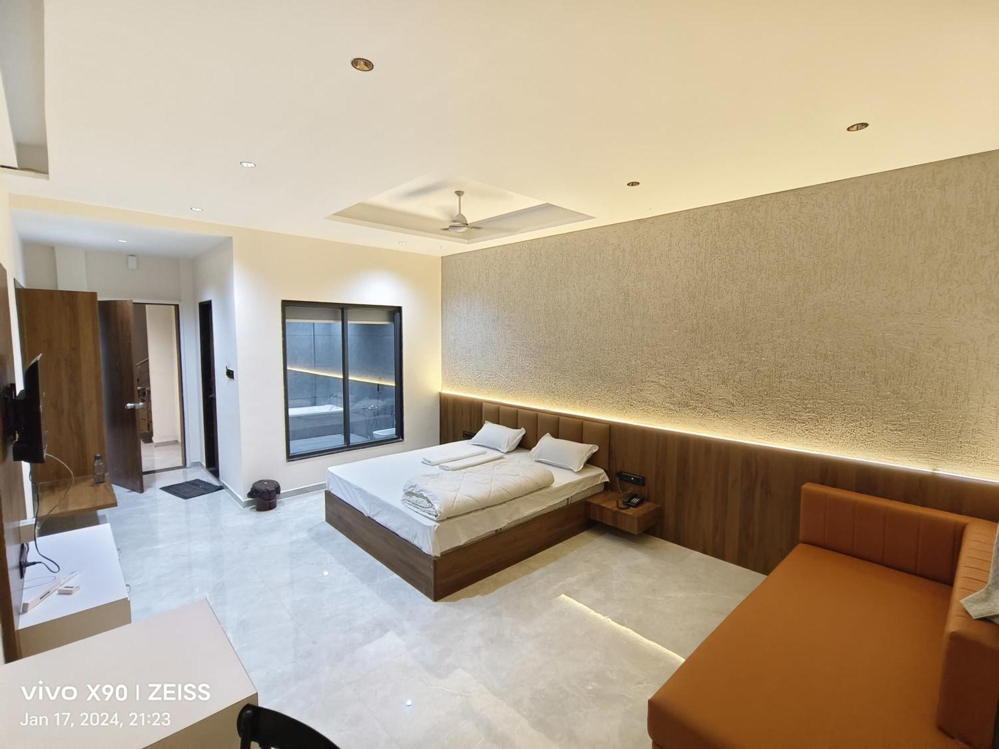 Hotel The Grand Khodiyar Visnagar Экстерьер фото