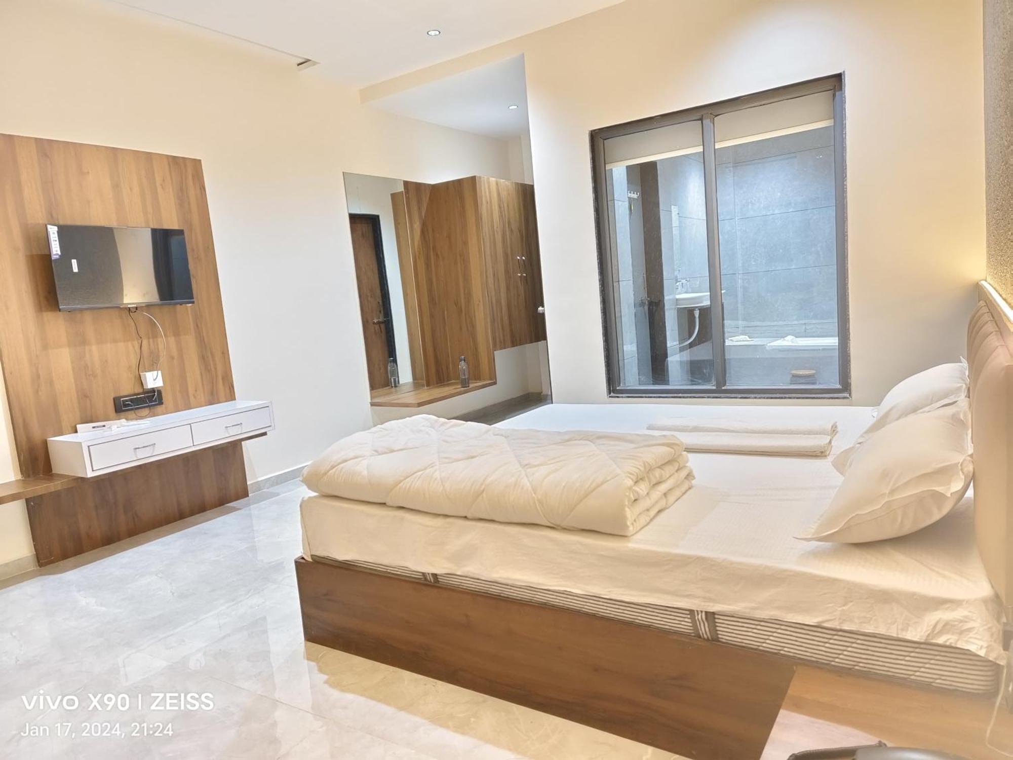 Hotel The Grand Khodiyar Visnagar Экстерьер фото