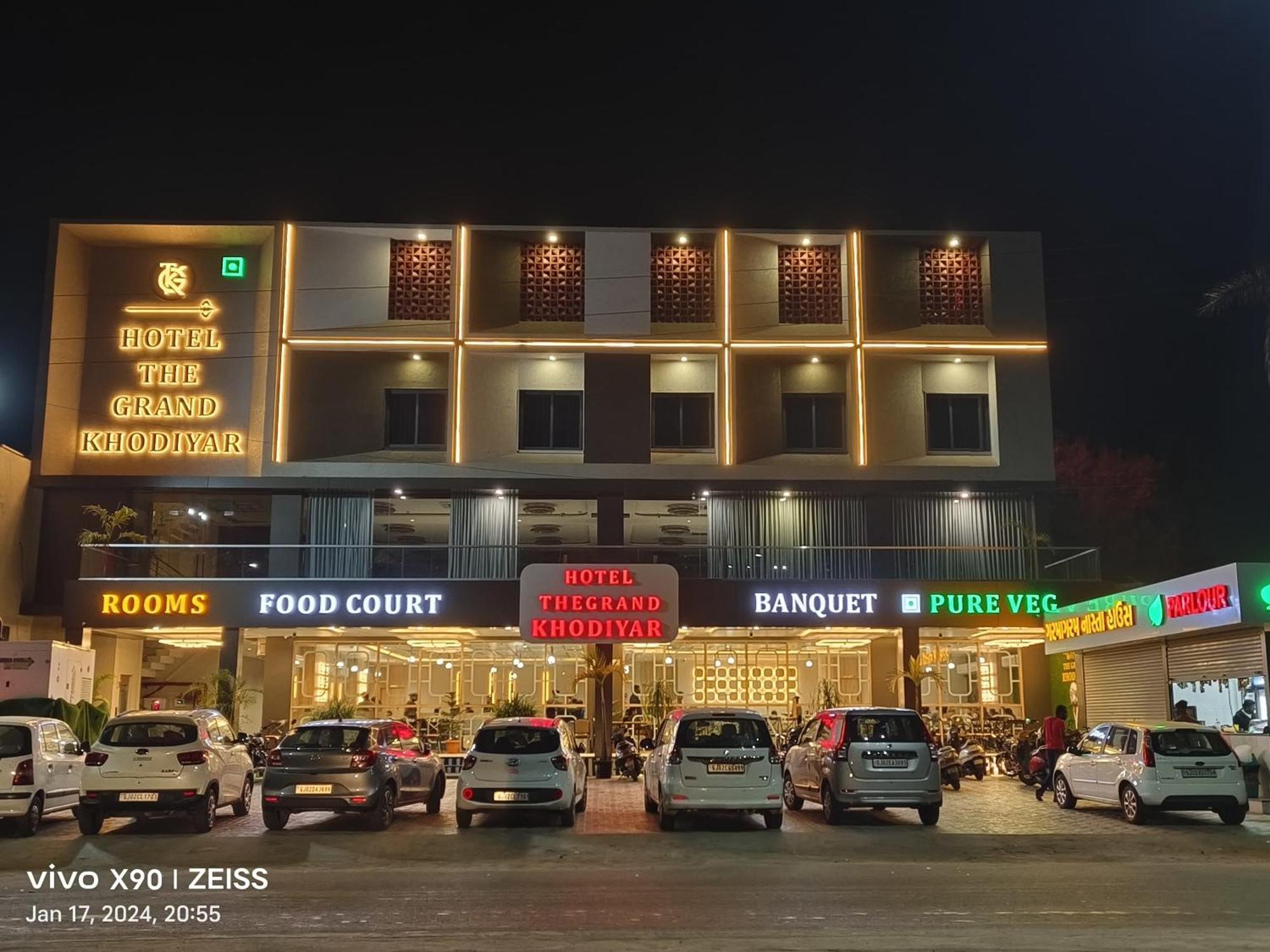 Hotel The Grand Khodiyar Visnagar Экстерьер фото