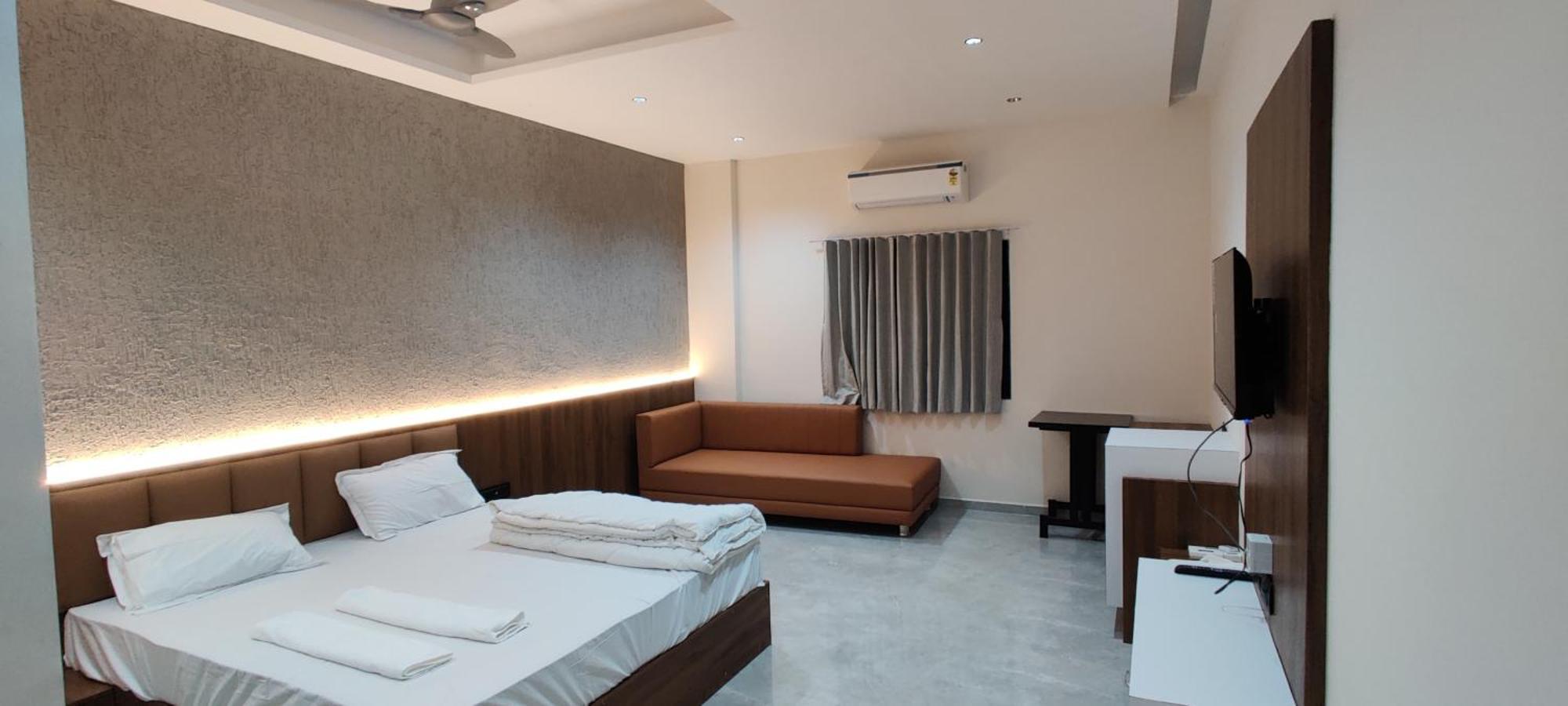 Hotel The Grand Khodiyar Visnagar Экстерьер фото