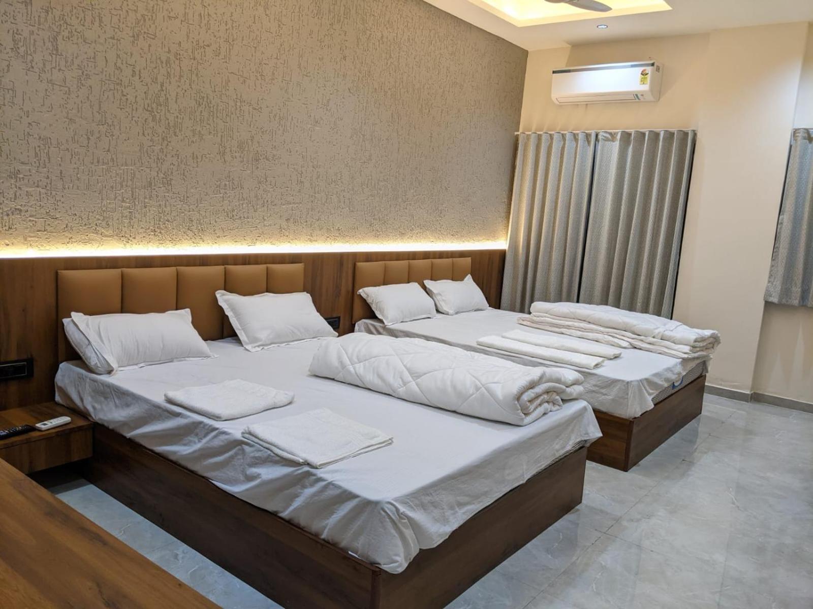 Hotel The Grand Khodiyar Visnagar Экстерьер фото